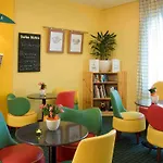 Ibis 3*