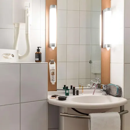 Ibis Отель 3*
