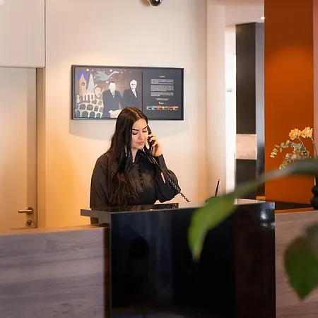 Ibis Отель Сион