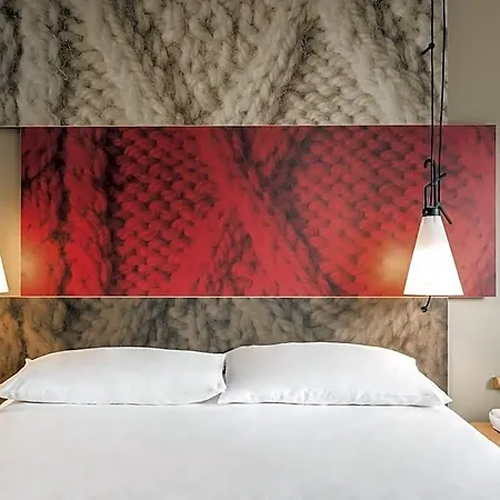 Ibis ホテル 3*