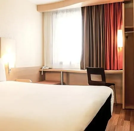 Ibis Sion