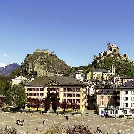 Ibis 3* Sion