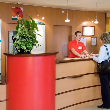 Ibis Hotel