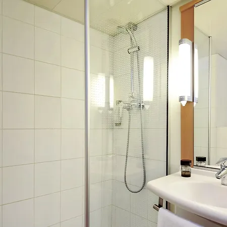 Ibis Отель 3*