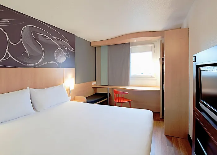 Ibis Sion