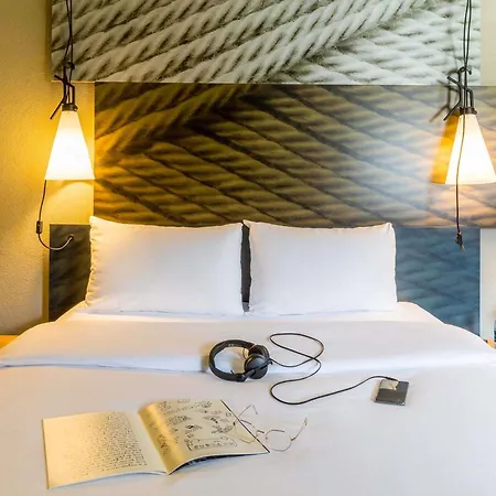 Ibis Hotel